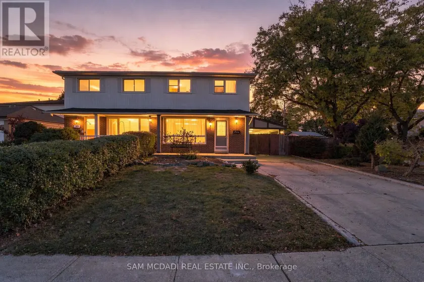 Semi-Detached/Link at 561 TEDWYN DRIVE, Mississauga