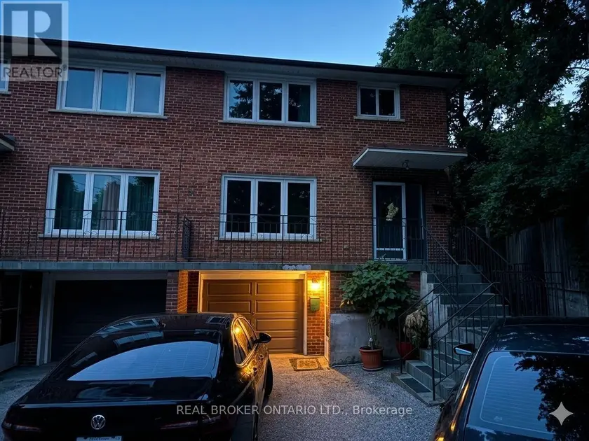 Townhouse at LOWER LEVEL - 14 GOOCH COURT, Toronto