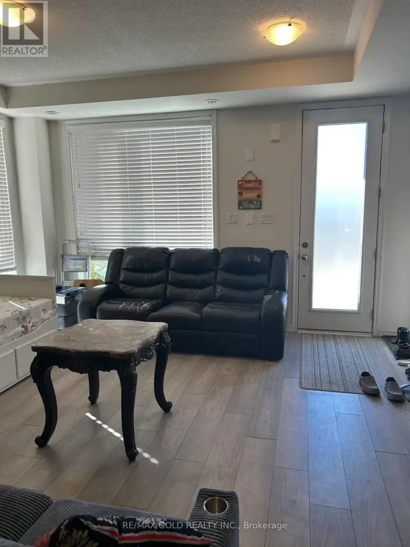 Townhouse at 4 - 22 HUMBERWOOD BOULEVARD, Toronto