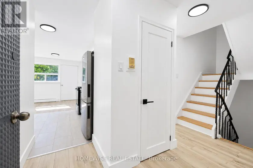 Townhouse at 4 - 45 SWORDBILL DRIVE, Toronto