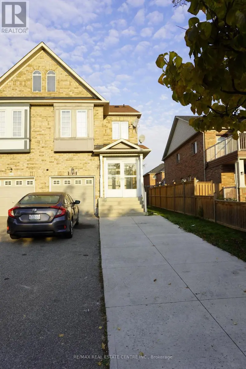 Semi-Detached/Link at 858 BETHANY CRESCENT, Mississauga