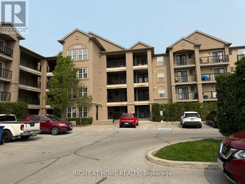 Apartment at 206 - 1340 MAIN STREET, Milton