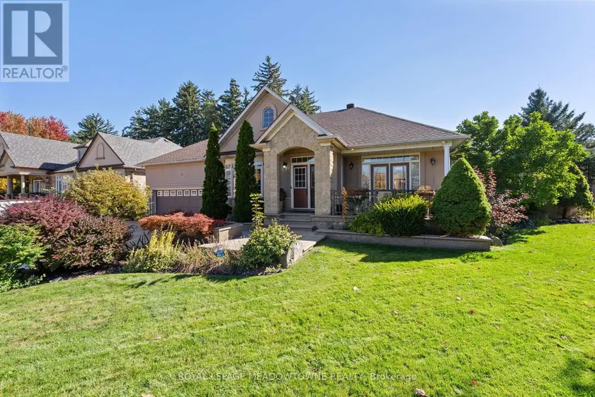 Detached at 18 TRISTAN COURT, Brampton