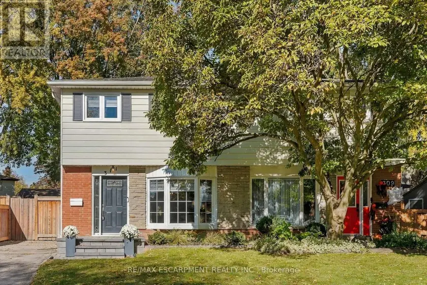 Semi-Detached/Link at 311 MONTEGO ROAD, Mississauga