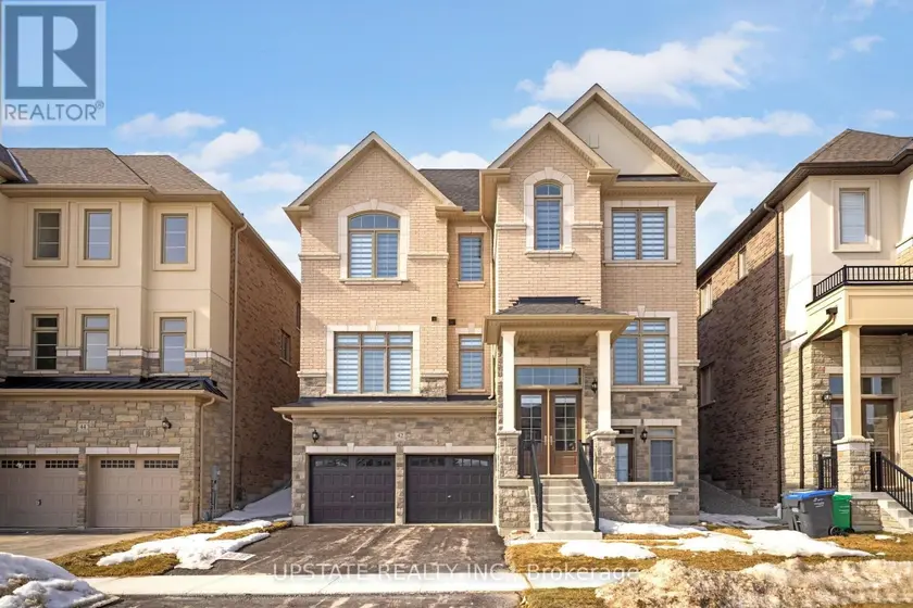 Detached at 42 JAMES WALKER AVENUE, Caledon