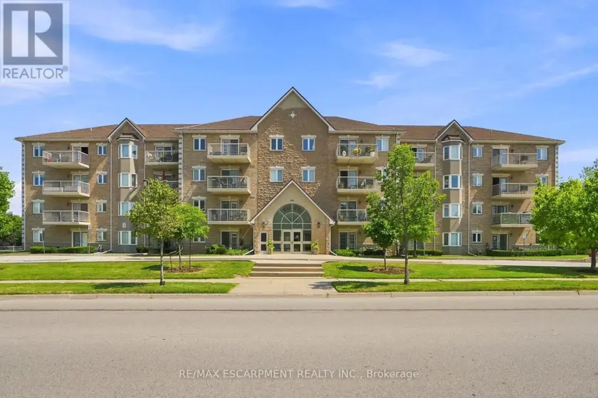 Apartment at 101 - 4016 KILMER DRIVE, Burlington