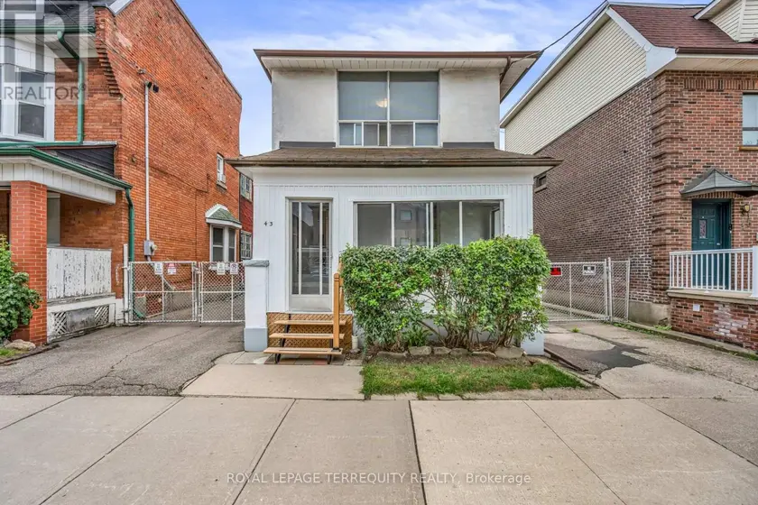 Detached at 43 LAPPIN AVENUE, Toronto