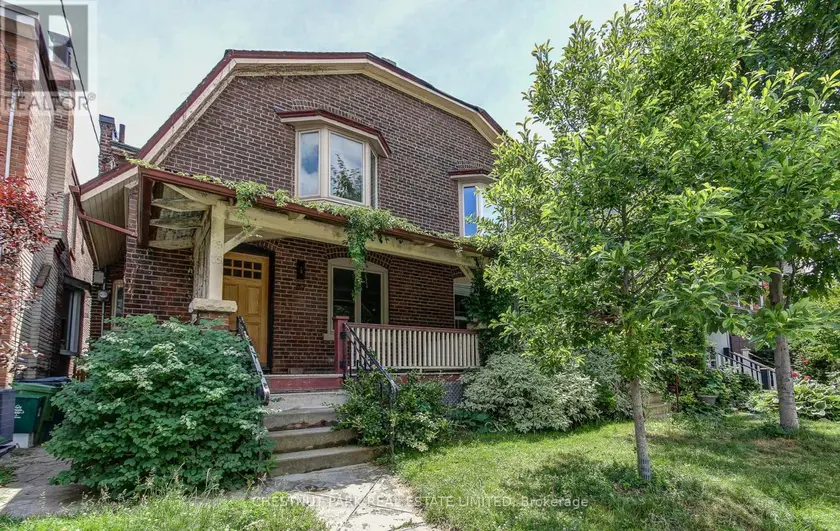 Semi-Detached/Link at 89 FERN AVENUE, Toronto