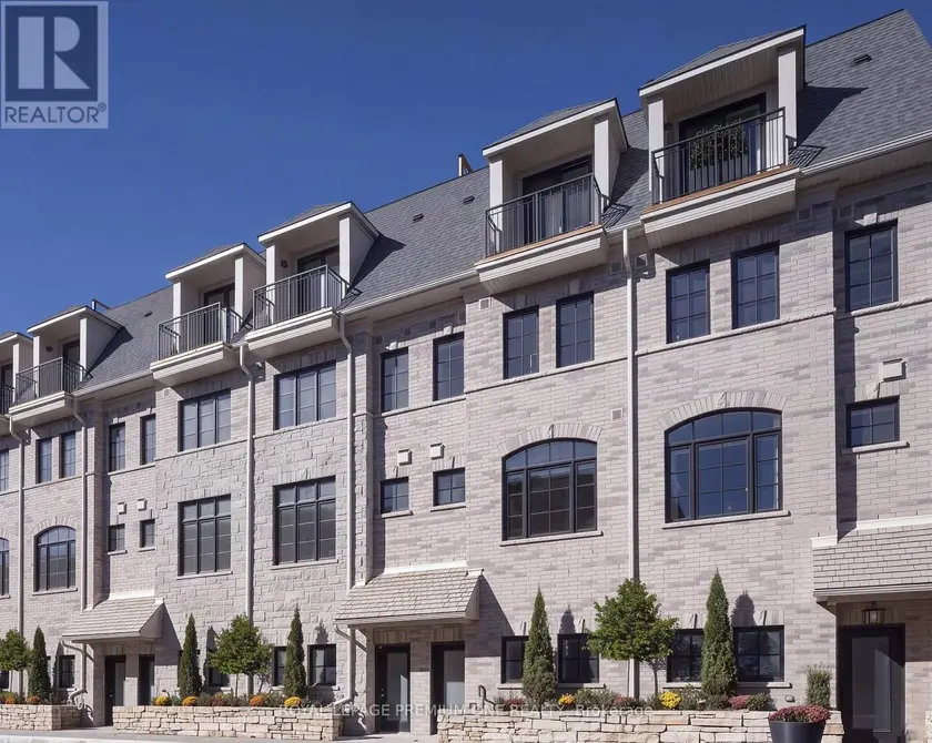 Townhouse at #39 - 30 COMMERCE TRAIL, Toronto