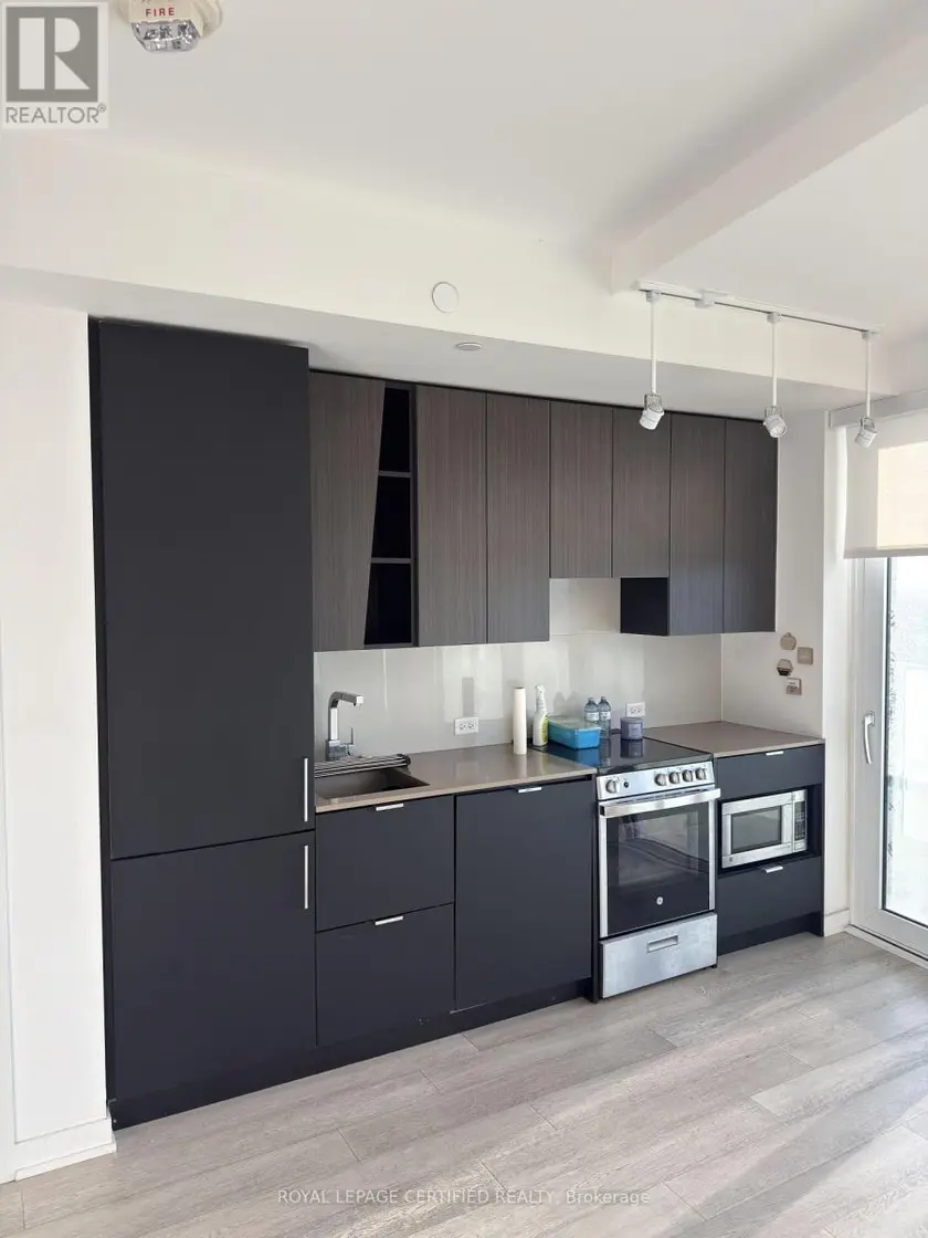 Apartment at 2109 - 3883 QUARTZ ROAD, Mississauga