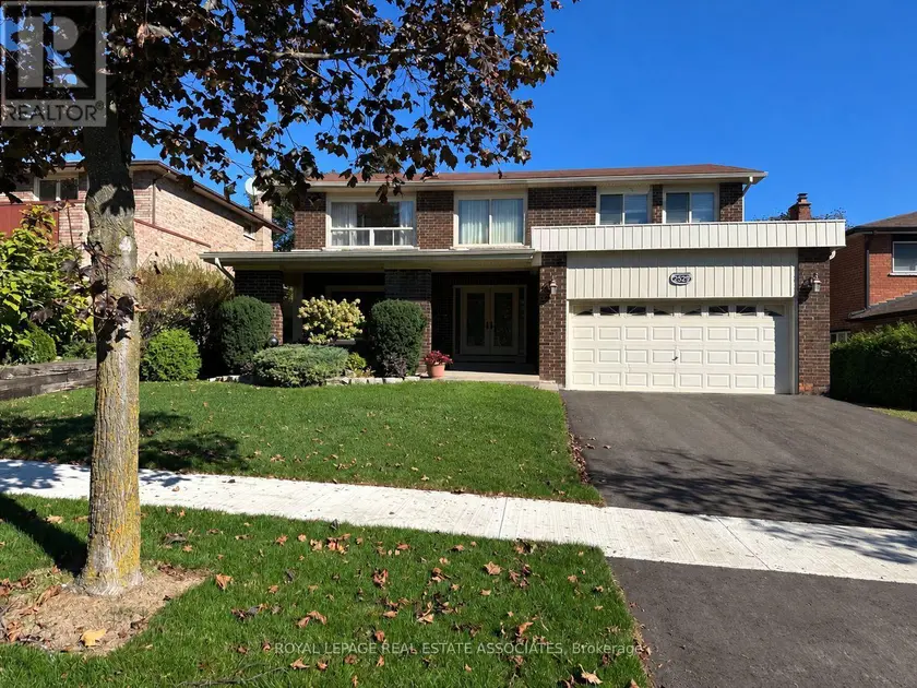 Detached at 2529 CLAYMORE CRESCENT, Mississauga
