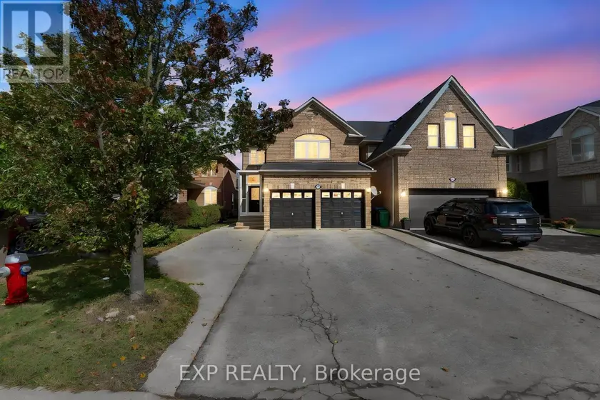 Detached at 7283 BREAD FRUIT LANE, Mississauga