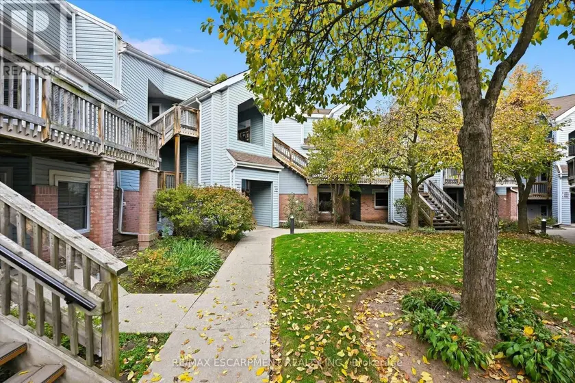 Townhouse at 413 - 1210 THORPE ROAD, Burlington