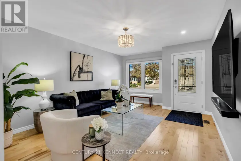 Detached at 51 VODDEN STREET W, Brampton
