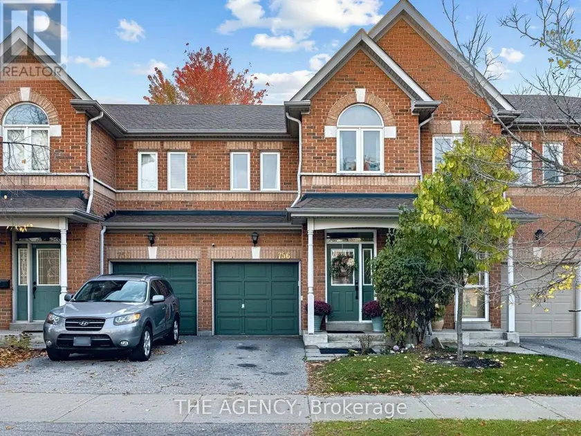 Townhouse at 756 VILLAGE GREEN BOULEVARD, Mississauga