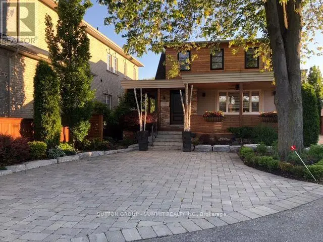 Apartment at 4176 CAWTHRA ROAD, Mississauga