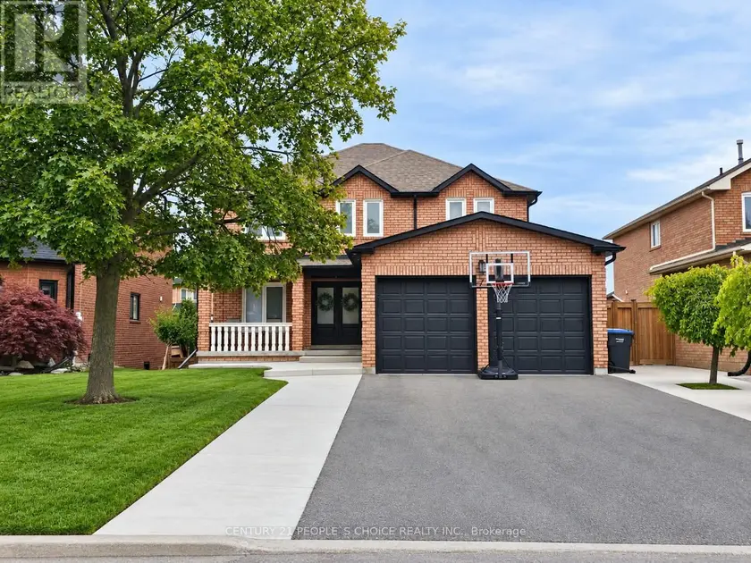 Detached at 7 PENHURST PLACE, Caledon