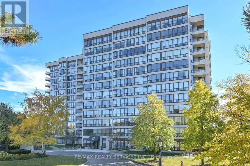 Apartment at 104 - 12 LAURELCREST STREET, Brampton