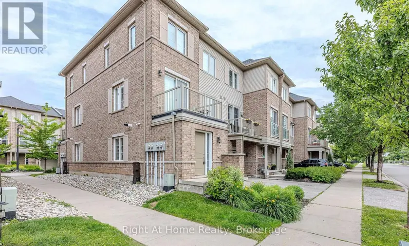 Townhouse at 146 - 165 HAMPSHIRE WAY, Milton