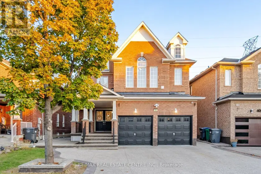 Detached at 604 ORANGE WALK CRESCENT, Mississauga