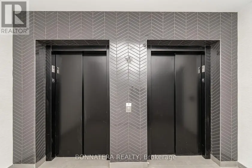 Apartment at B635 - 1119 COOKE BOULEVARD, Burlington