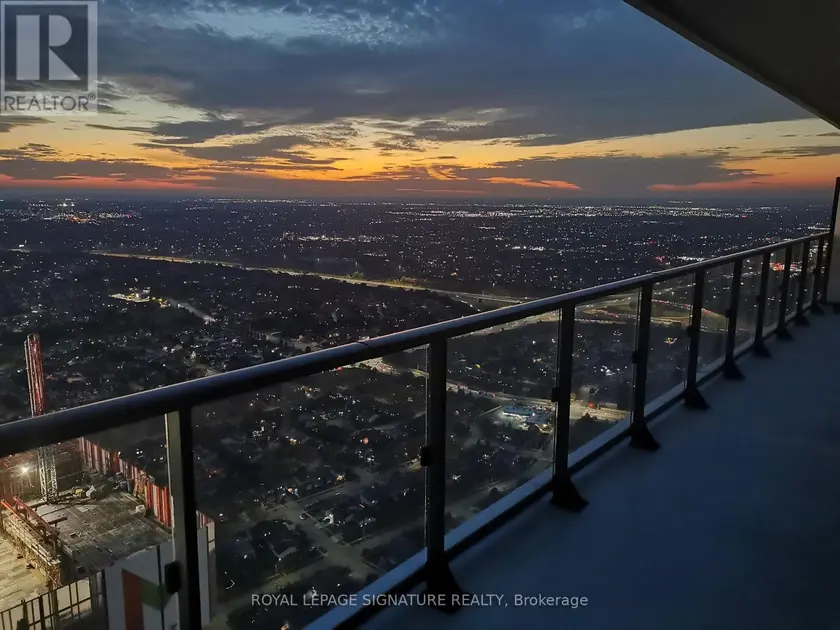 Apartment at 6711 - 448 BURHAMTHORPE ROAD W, Mississauga