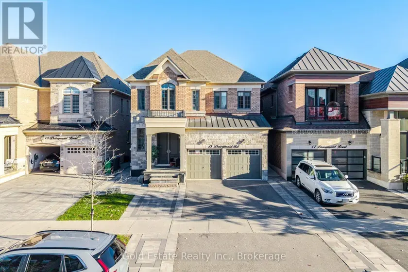 Detached at 15 DAIRYMAID ROAD, Brampton