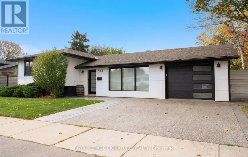 Detached at 614 WALKERS LINE, Burlington