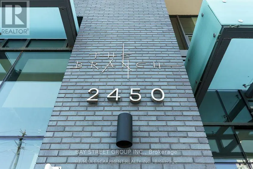 Apartment at 231 - 2450 OLD BRONTE ROAD, Oakville