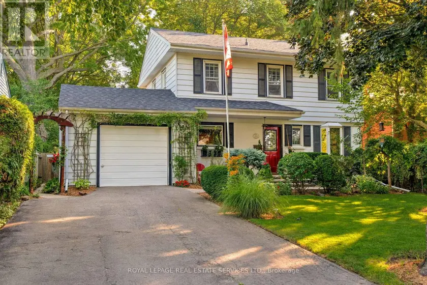 Detached at 145 SUFFOLK AVENUE, Oakville