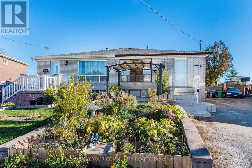 Semi-Detached/Link at 3696 WOODRUFF CRESCENT, Mississauga