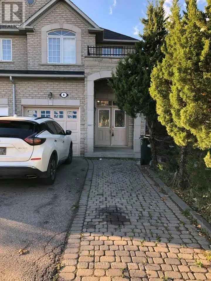 Semi-Detached/Link at 4 PENNYROYAL CRESCENT, Brampton