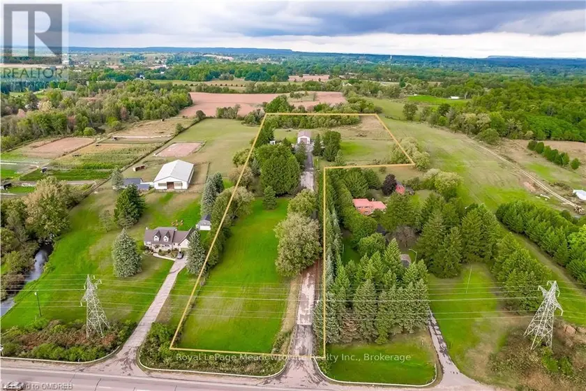 Detached at 1602 6 HIGHWAY N, Hamilton