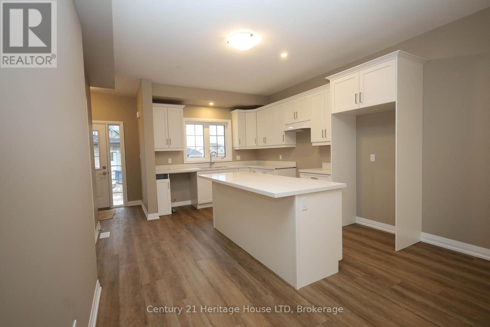 Townhouse at 15 - 397 GARRISON ROAD, Fort Erie