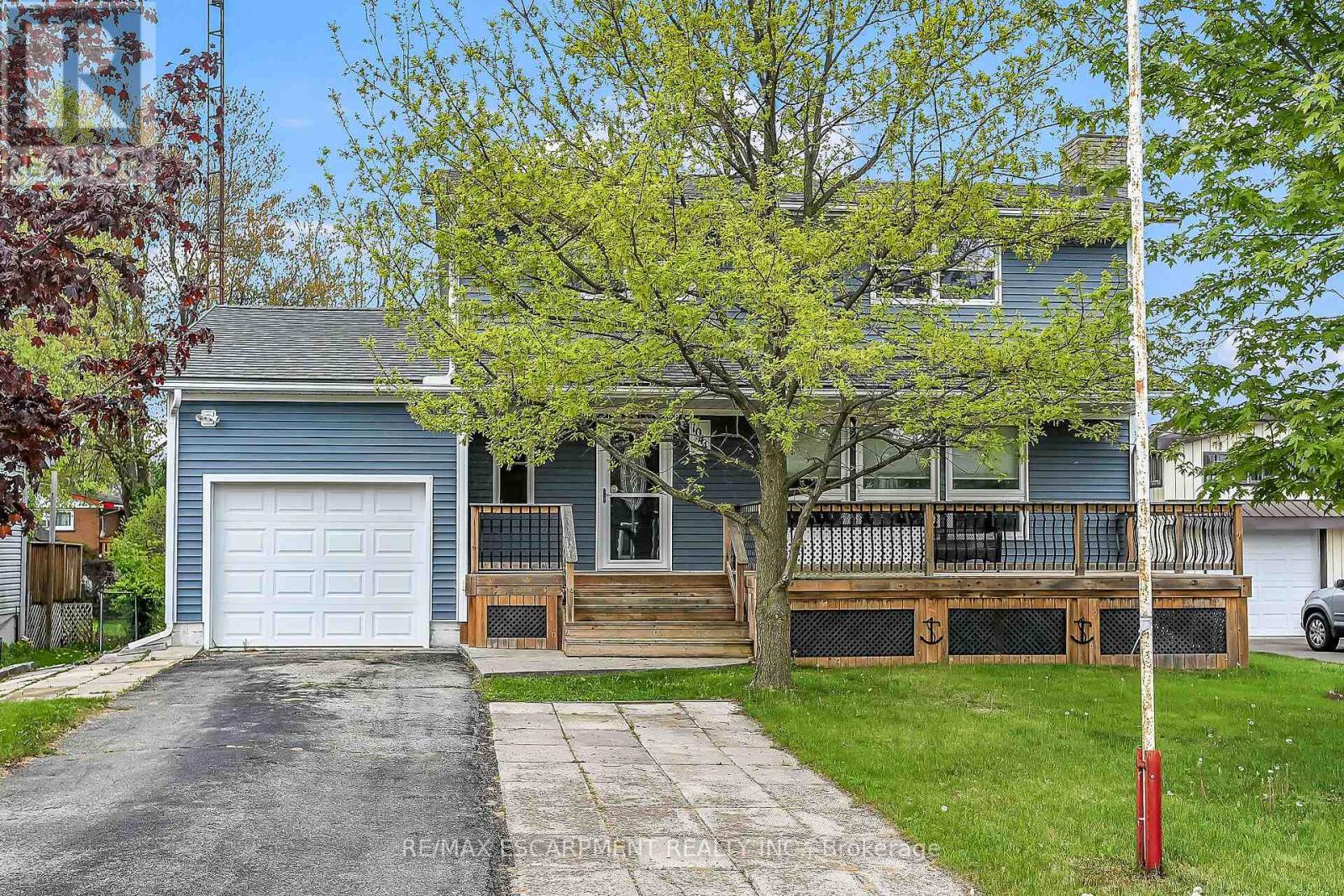 Detached at 1044 MAIN STREET, Norfolk (Port Dover)