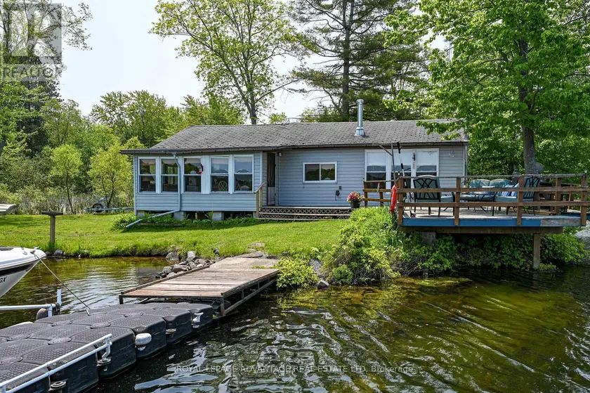 Detached at 832 KLON LANE, Leeds and the Thousand Islands