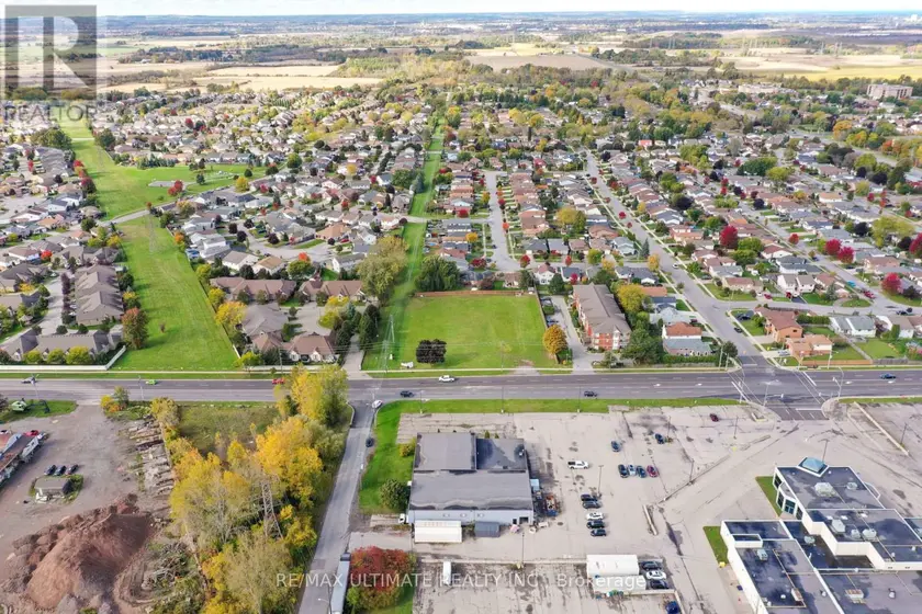 Townhouse at 1 - 4257 MONTROSE ROAD, Niagara Falls