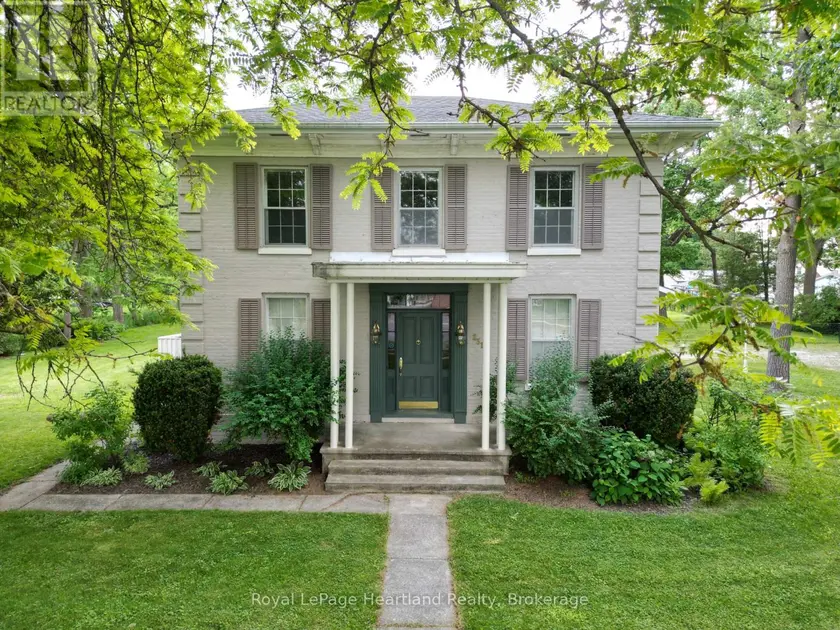 Detached at 231 WILLIAM STREET, South Huron
