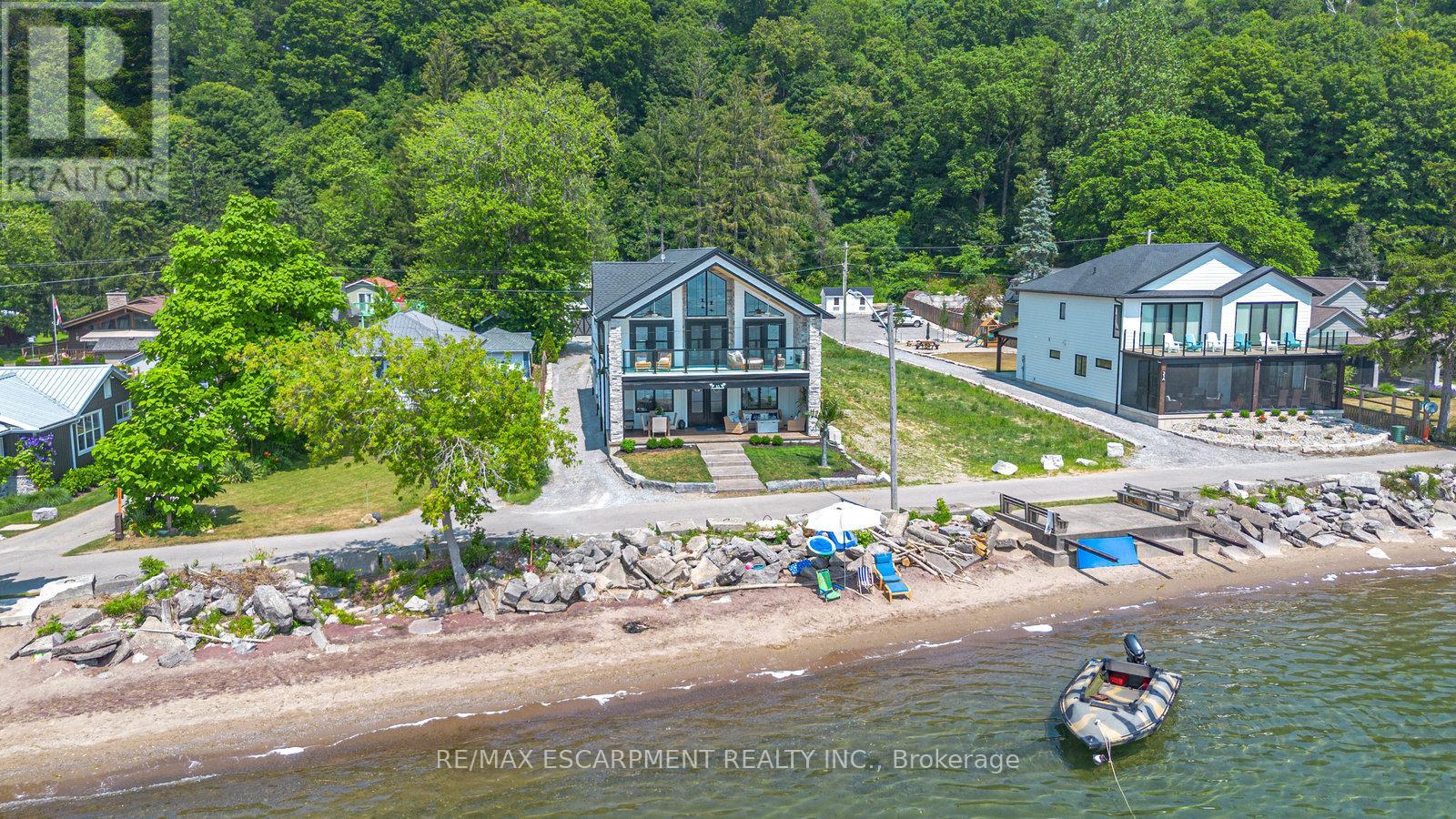 Detached at 33 CEDAR DRIVE, Norfolk (Turkey Point)