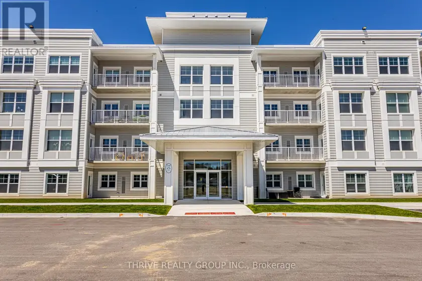 Apartment at 204 - 100 THE PROMENADE, Central Elgin