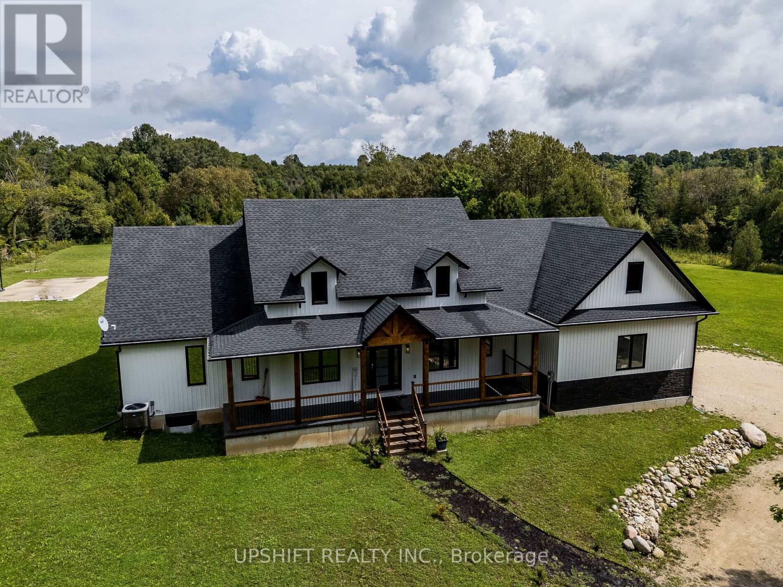 Detached at 423474 6 CONCESSION, West Grey
