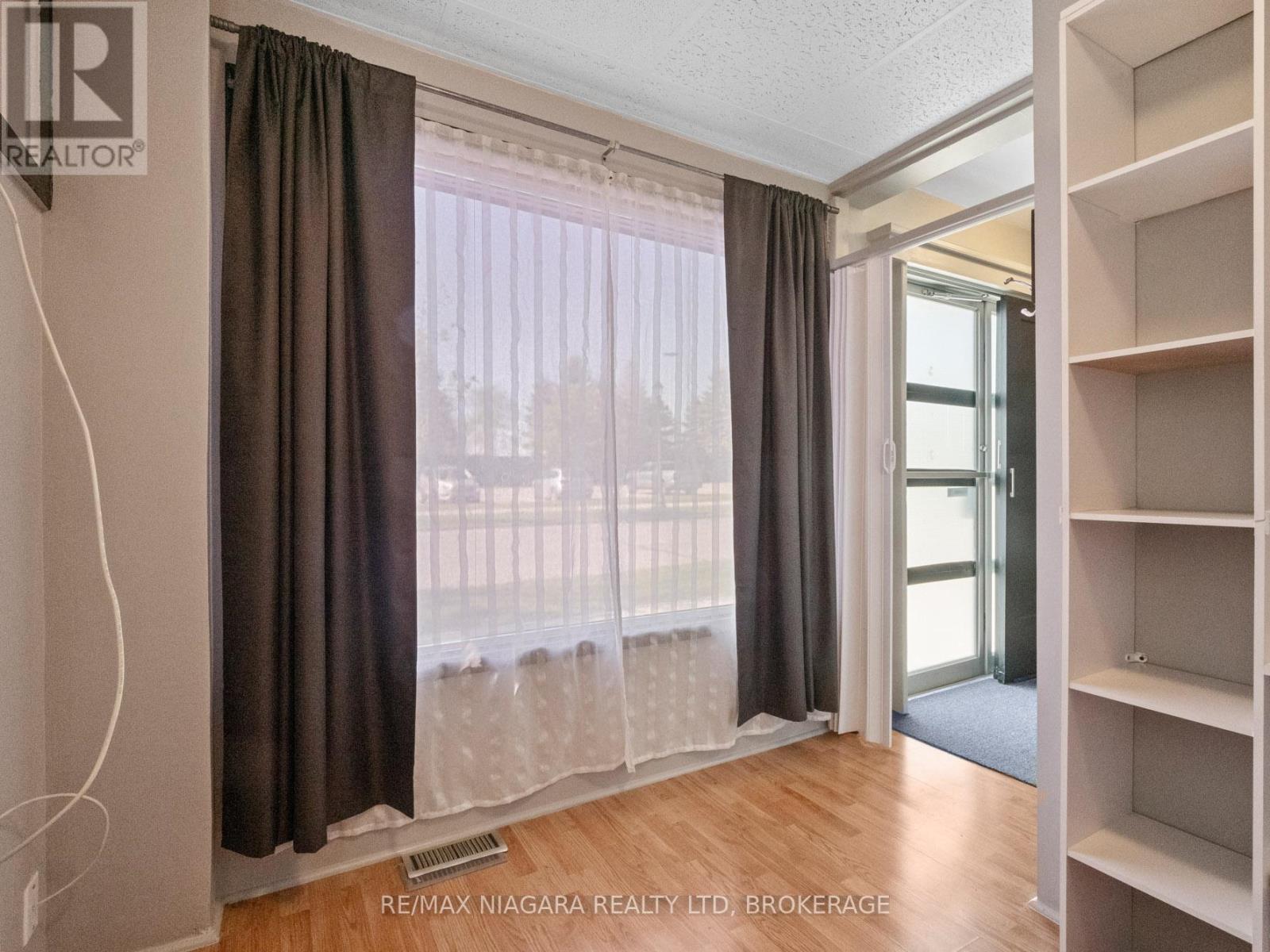 Detached at 61 QUEEN STREET, Fort Erie