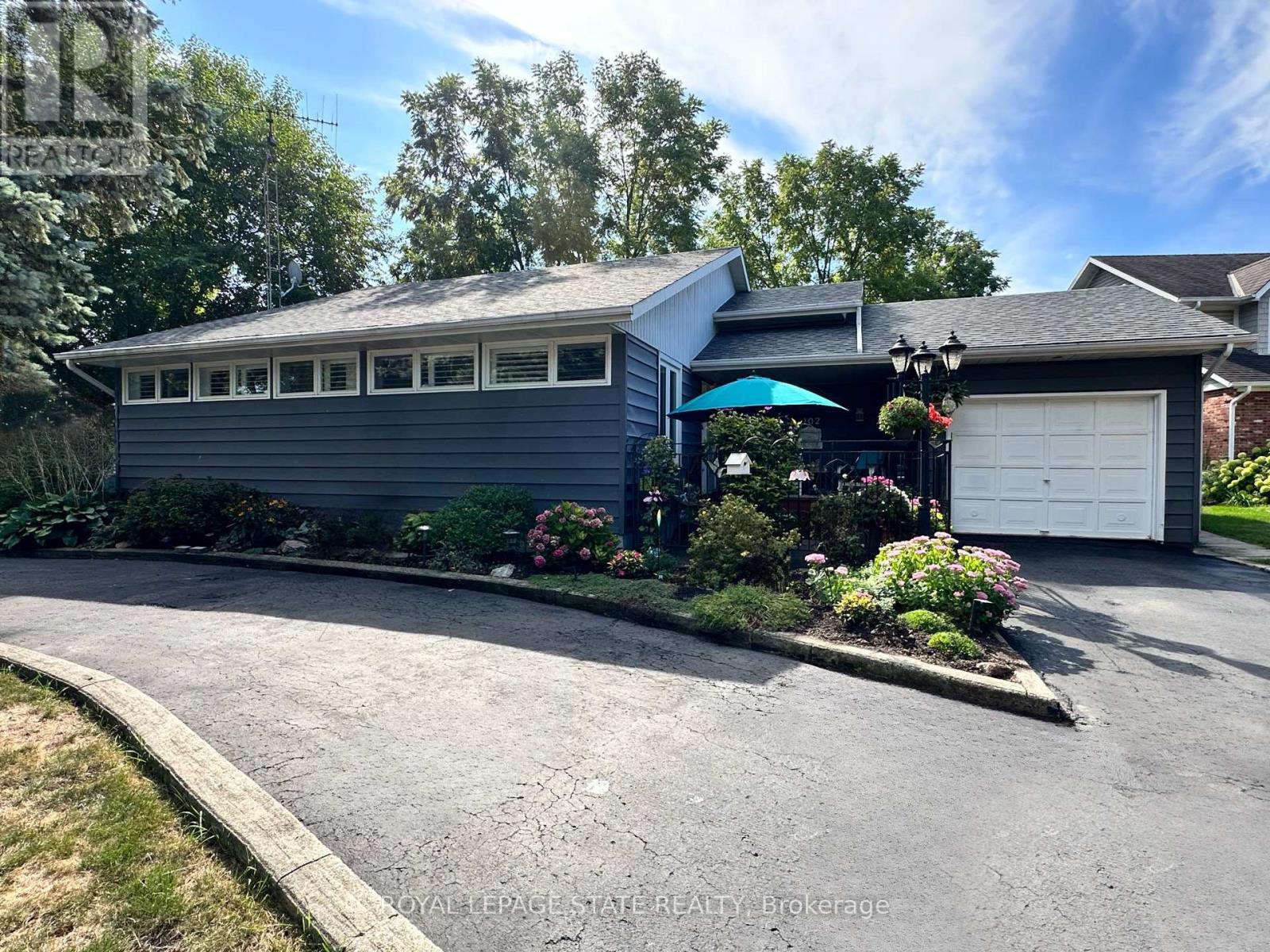 Detached at 102 JARRETT PLACE, Haldimand (Dunnville)
