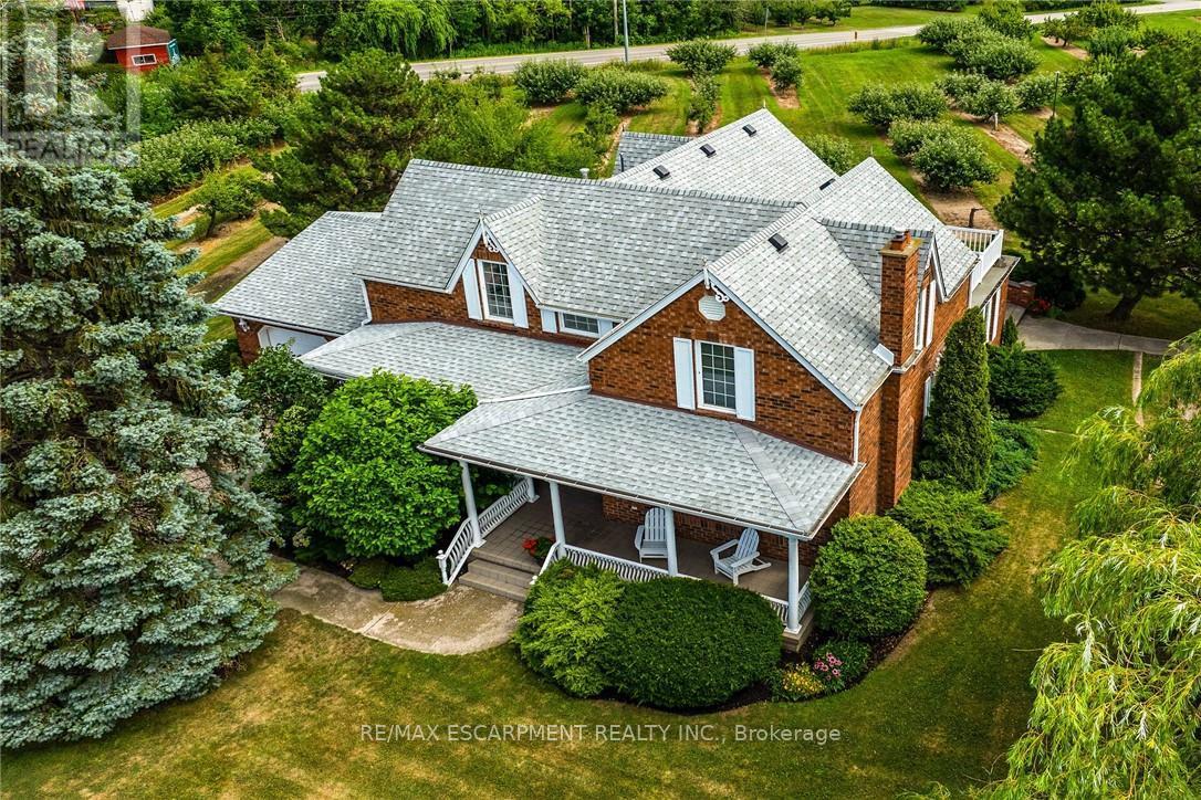 Detached at 5581 KING STREET, Lincoln (Beamsville)