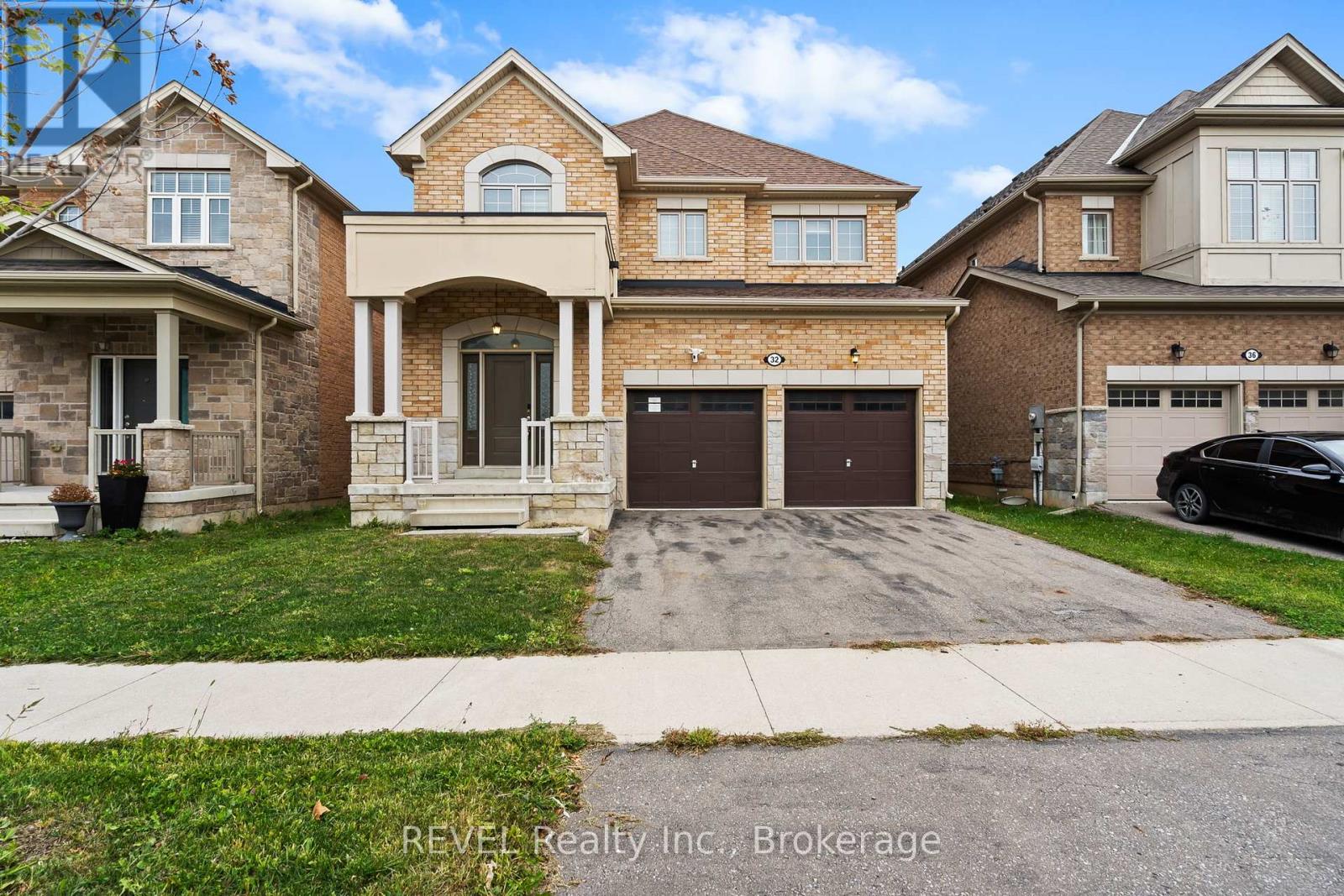 Detached at 32 SPARKLE DRIVE, Thorold (Rolling Meadows)