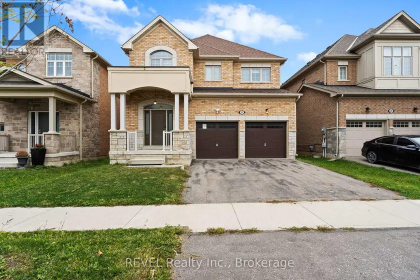 Detached at 32 SPARKLE DRIVE, Thorold (Rolling Meadows)