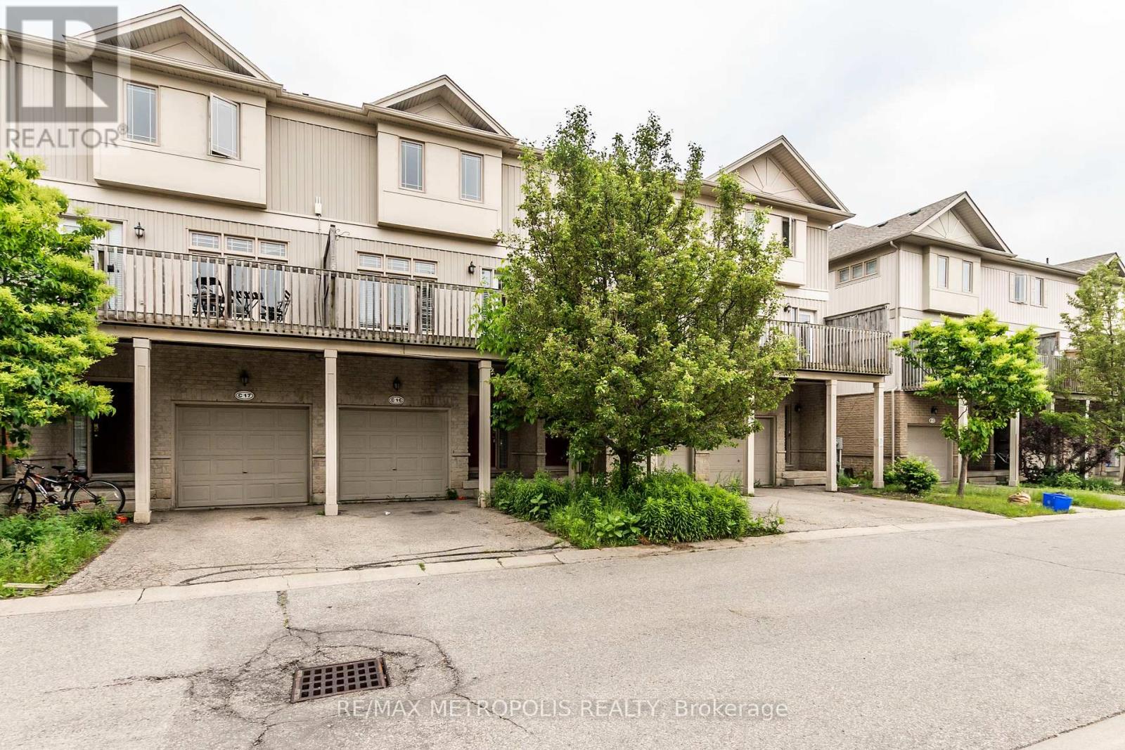 Townhouse at C16 - 619 WILD GINGER AVENUE, Waterloo