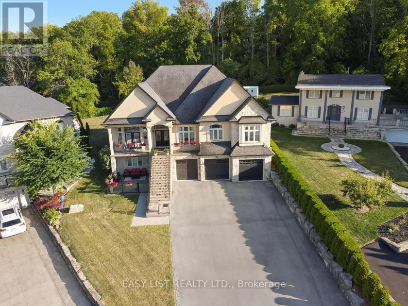 Detached at 82 MARGARET AVENUE, Hamilton