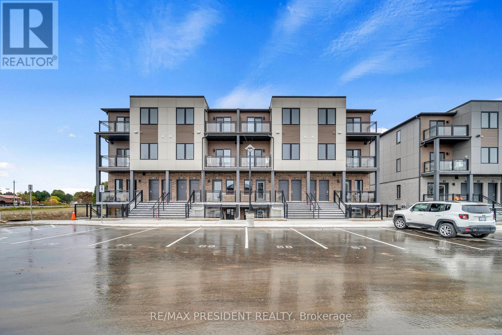 Townhouse at 81 - 940 DAVID STREET, Centre Wellington (Fergus)