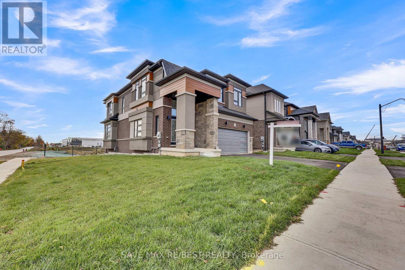 Detached at 130 HITCHMAN STREET, Brant (Paris)